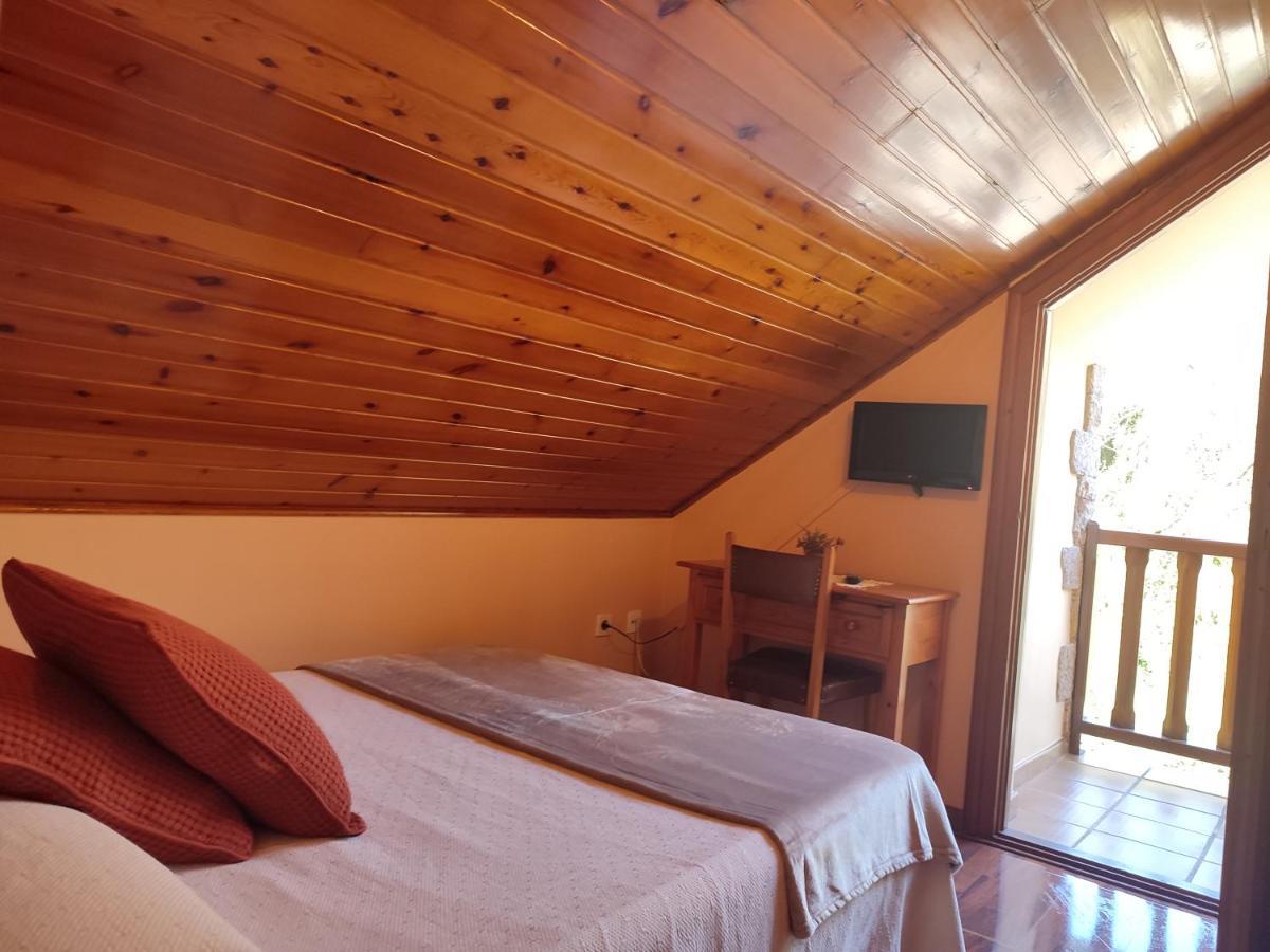 La Salmonera Cangas De Onis Caño Exterior foto